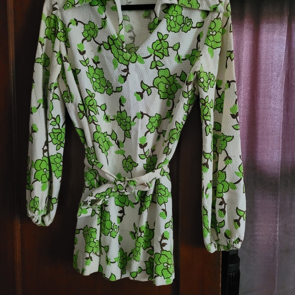 Floral Green and White Women's Top